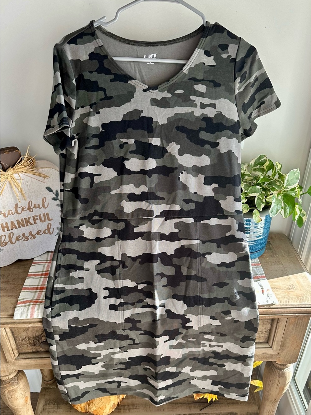 Duluth Trading Co. Women’s Short Sleeve V-Neck Dress in Green/Black Camo Print
